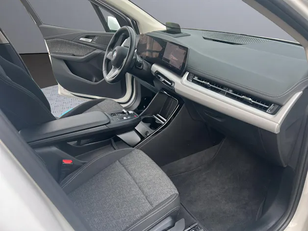 BMW 218d Active Tourer DKG