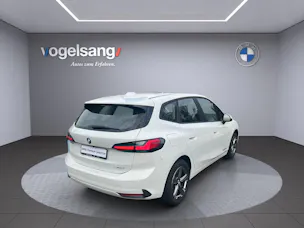 BMW 218d Active Tourer DKG