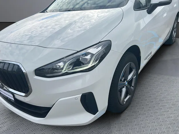 BMW 218d Active Tourer DKG
