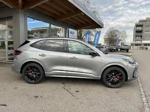 FORD Kuga 2.5 Hybrid ST-Line X 4x4