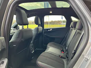 FORD Kuga 2.5 Hybrid ST-Line X 4x4