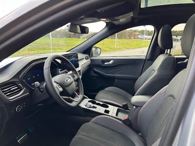 Ford Kuga 2.5 Hybrid ST-Line X 4x4