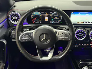 Mercedes-Benz CLA 220 AMG Line 7G-DCT