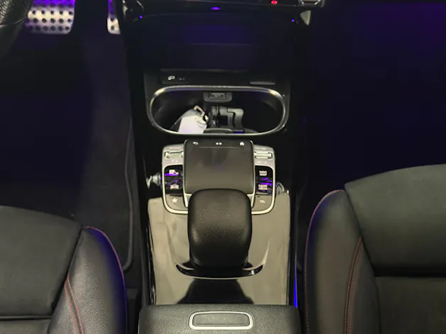 Mercedes-Benz CLA 220 AMG Line 7G-DCT