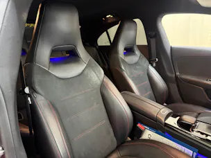 Mercedes-Benz CLA 220 AMG Line 7G-DCT