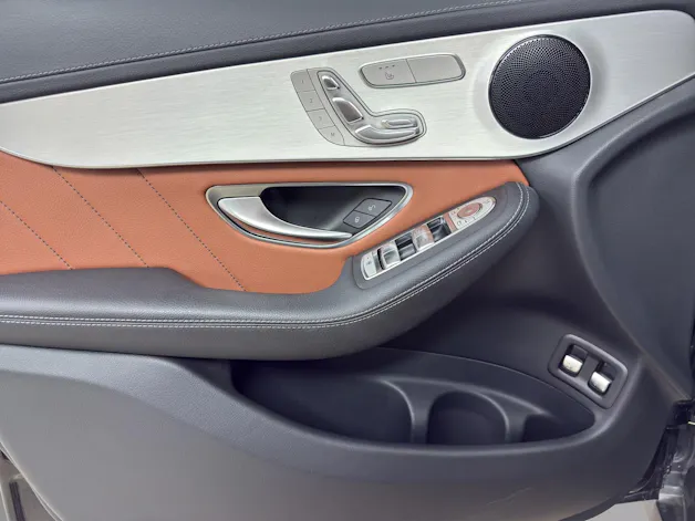 Mercedes-Benz GLC 300 e AMG Line 4Matic