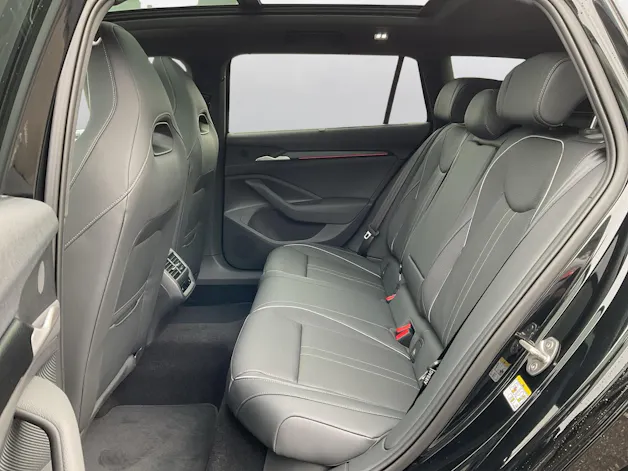 Škoda Superb Combi 2.0 TSI Sportline 4x4 DSG