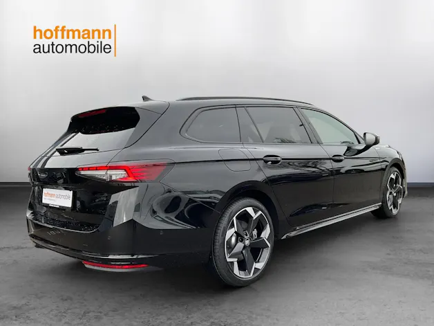 Škoda Superb Combi 2.0 TSI Sportline 4x4 DSG