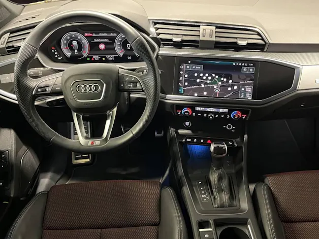 Audi Q3 Sportback 45 TFSI S line quattro S-tronic