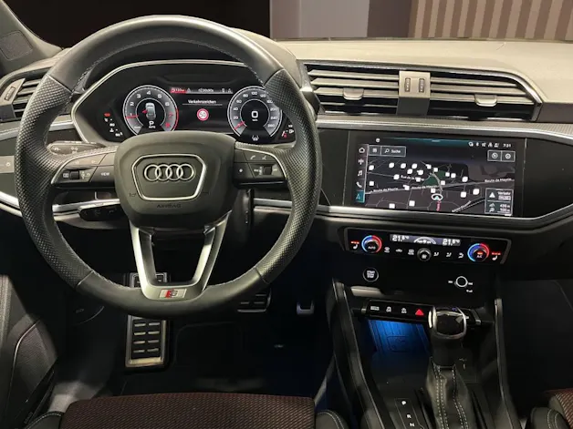 Audi Q3 Sportback 45 TFSI S line quattro S-tronic