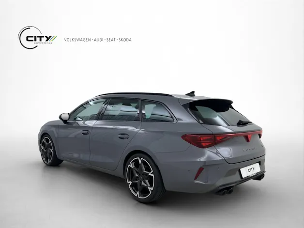 Cupra Leon ST 2.0 TSI 333PS VZ 4Drive