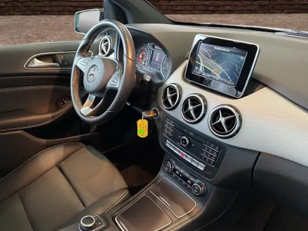 Mercedes-Benz B 200 Night Star