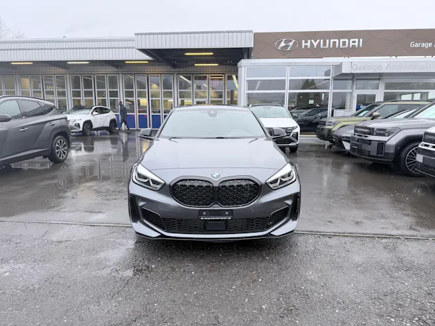BMW M135i xDrive Steptronic