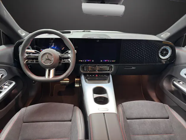 Mercedes-Benz CLA 350 4 Matic 85 kWh EQ
