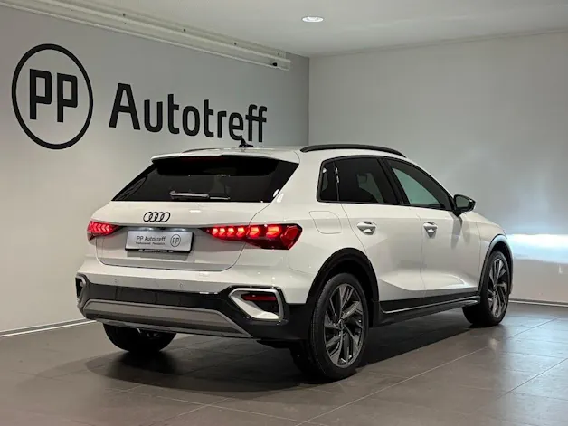 Audi A3 allstreet TFSI 110 kW S tronic