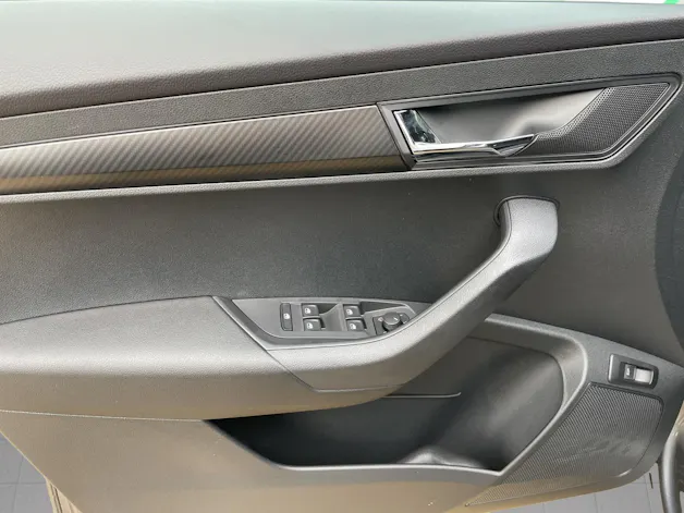 Škoda Karoq 1.5 TSI SportLine DSG