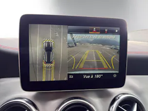 Mercedes-Benz GLA 250 AMG Line 4Matic