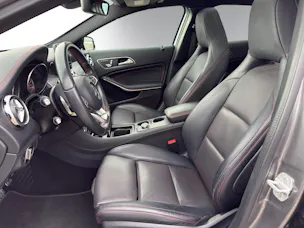 Mercedes-Benz GLA 250 AMG Line 4Matic