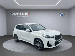 BMW iX1 xDrive 30 M Sport