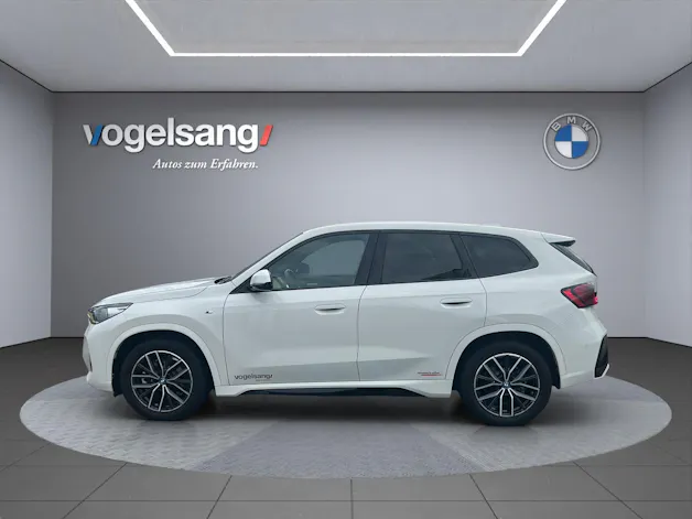 BMW iX1 xDrive 30 M Sport