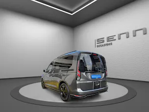 FORD Tourneo Connect 2.0 EcoBlue Titanium Automat