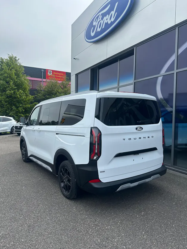 Ford Tourneo Custom 340 L1 2.5 Durat Active/PHEV/Aut.