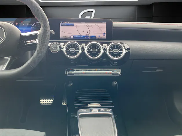 Mercedes-Benz CLA Shooting Brake 250 4Matic 8G-DCT