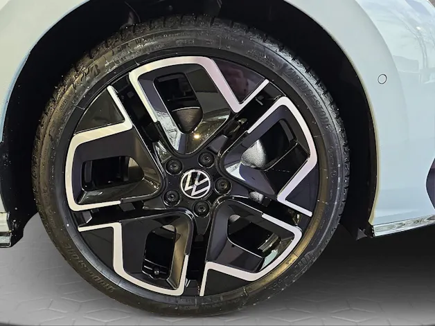 VW Golf 1.5 e TSI mHEV R-Line DSG
