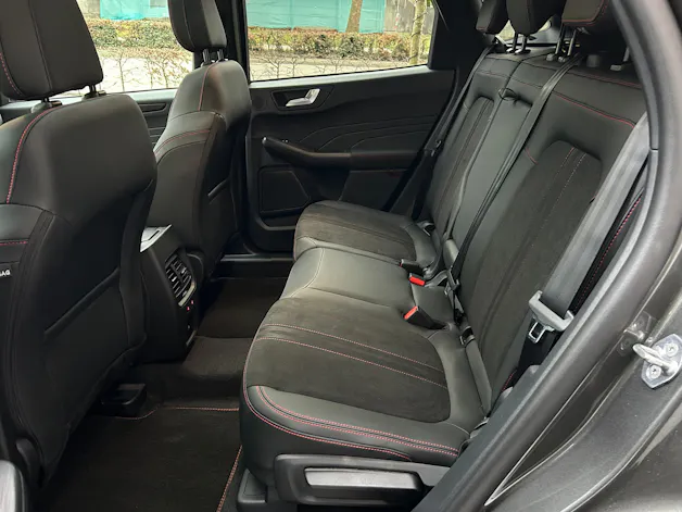Ford Kuga 2.5 FHEV ST-Line X 4WD