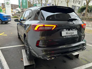 Ford Kuga 2.5 FHEV ST-Line X 4WD