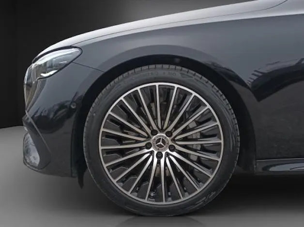 Mercedes-Benz E 220 d T 4M 9G-Tronic