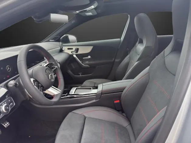 Mercedes-Benz A 220 d 8G-DCT