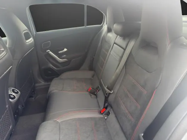 Mercedes-Benz A 250 4Matic 8G-DCT