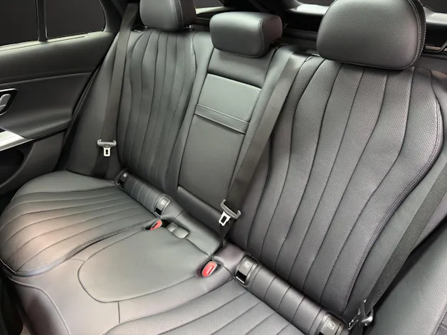 Mercedes-Benz E 220 d T 4Matic 9G-Tronic
