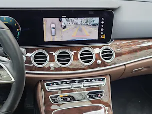 Mercedes-Benz E 300 de T 4Matic AMG Line 9G-Tronic
