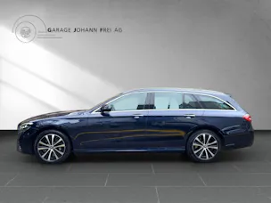 Mercedes-Benz E 300 de T 4Matic AMG Line 9G-Tronic