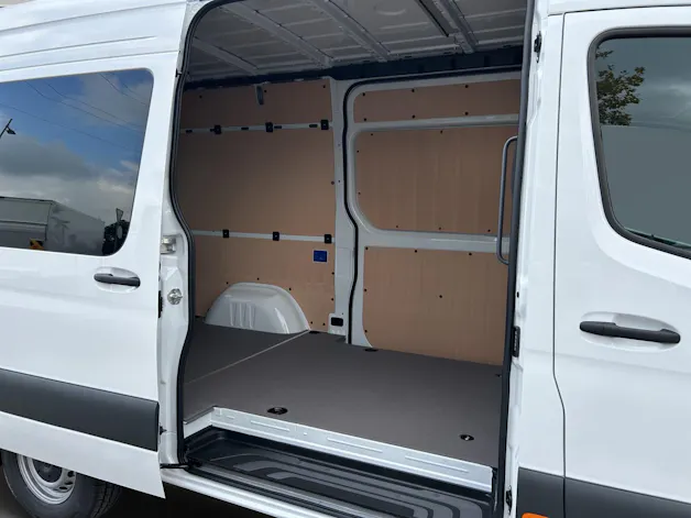 Mercedes-Benz eSprinter 420 81kWh Standard Hoch Pro