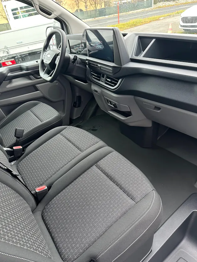 Ford Transit Custom Van 280 L2 2.0 EcoBl Trend/136CV/Aut.