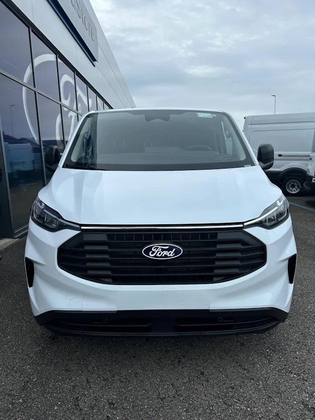 Ford Transit Custom Van 280 L2 2.0 EcoBl Trend/136CV/Aut.
