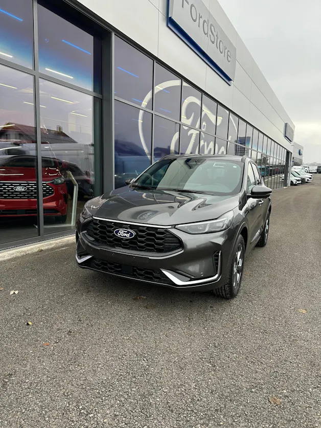 Ford Kuga 2.5 Hybrid ST-Line X 4x4 FHEV
