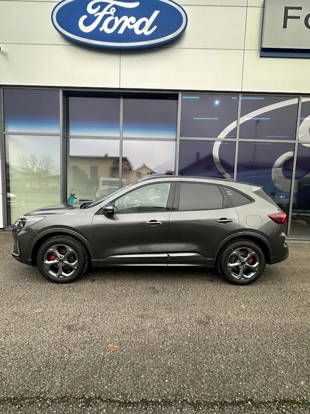 Ford Kuga 2.5 Hybrid ST-Line X 4x4 FHEV