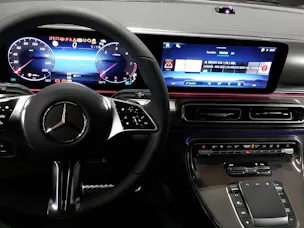 Mercedes-Benz V 300 d lang Swiss Edition 9G-Tronic