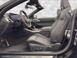 BMW M4 Cabrio Competition M xDrive