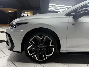 VW Golf 1.5 e TSI R-Line DSG