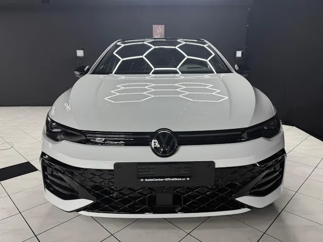 VW Golf 1.5 e TSI R-Line DSG