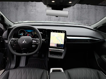 MITSUBISHI ECLIPSE CROSS 13