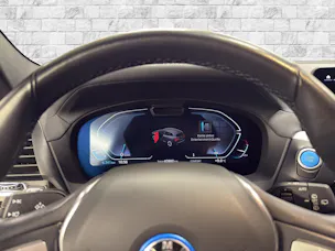 BMW iX3 Impressive