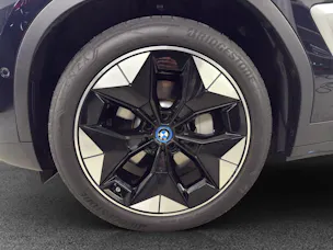 BMW iX3 Impressive