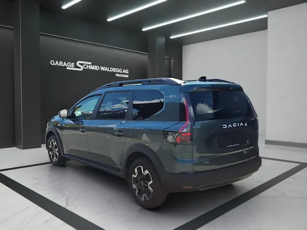 Dacia Jogger 1.8 Hybrid Journey 7P