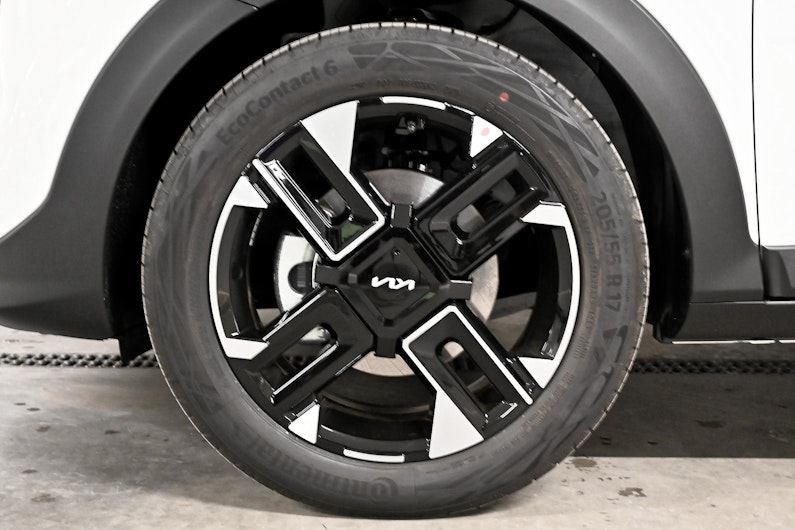 Vehicle image KIA STONIC